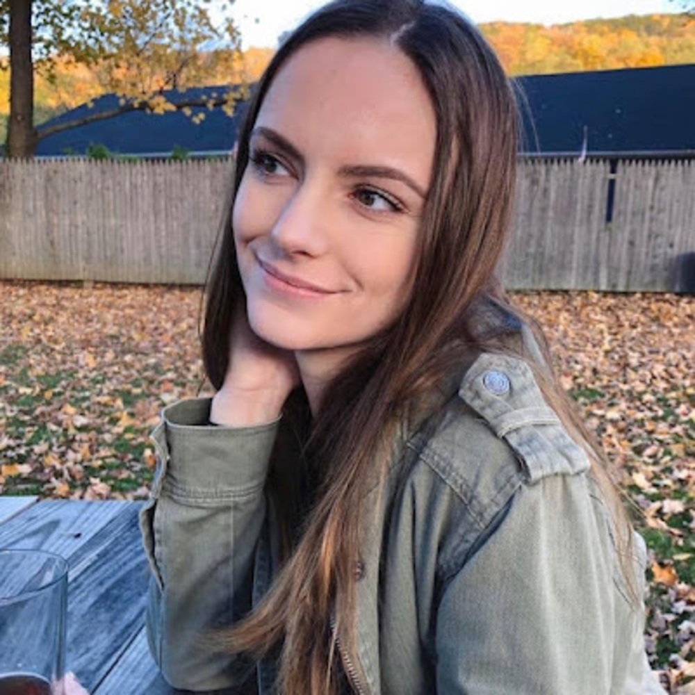 Meet your Posher, Alexandra
